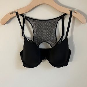 Victoria's Secret t-shirt demi bra